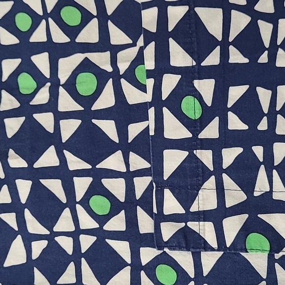 NrG Geometric Pattern Scrub Top Blue Green Size Medium - Picture 3 of 8